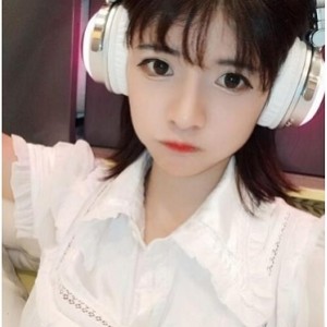 小萌狗头萝莉网红作品合集，高颜值妹子吸引无数粉丝，视频大小适中