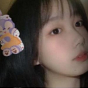 抖音网红草莓味小仙女资源合集：可爱妹子火了，美腿内衣视频190MB