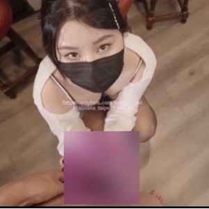 转载搬运百度盘少妇赚钱秘籍合集1V1.17G，勾引摄影师中途退出