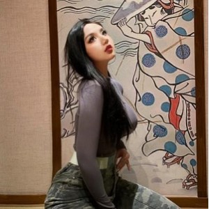 网盘反差女神Chloe劲爆大合集20G