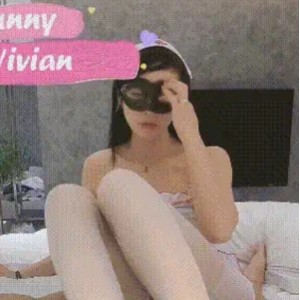 Vivian肉丝长腿后推车合集10部3.17G蜜桃臀太顶了