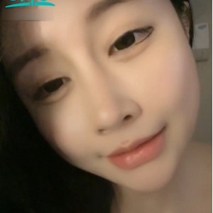 asdfg_ling推特私拍5v3.8G优质木瓜奶