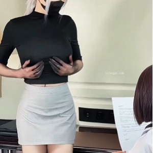 推特乔乔伪娘TS优质美腿视频1部348MB太顶了