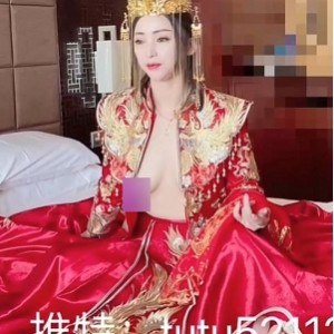 兔兔tutu521125三人游胖臀合集106V+4268P7.23G太疯狂了