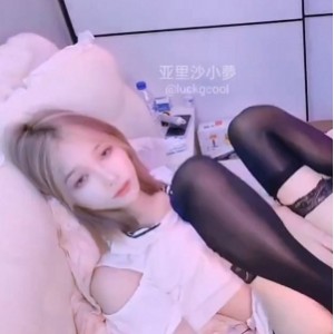 267MB圈内亚里沙小梦TS私拍1部太对味