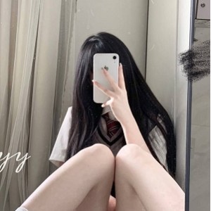 可爱少女困困熊私密合集85部视频882M粉嫩诱人