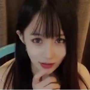 糖糖求助老同学私密剧情1V154MB娇媚动人